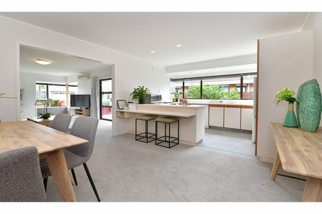 Photo of property in 29 Edward Avenue, Orewa, 0931