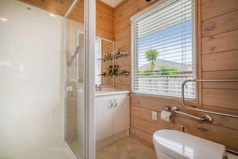 Photo of property in 39 Cholmondeley Crescent, Whitianga, 3510