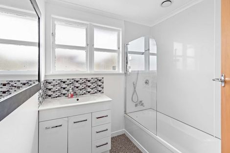 Photo of property in 30a Mitchell Street, Aramoho, Whanganui, 4500