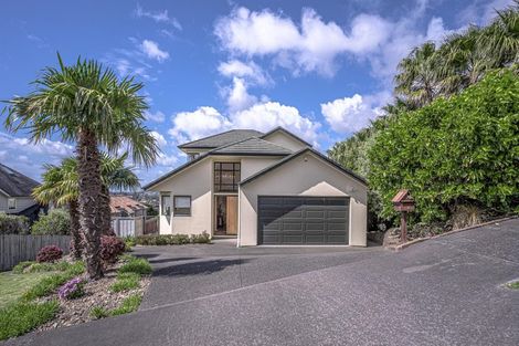 Photo of property in 3 Ashburn Close, Orewa, 0931