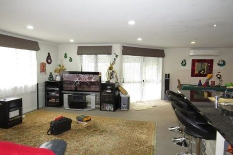 Photo of property in 631a Queen Street East, Levin, 5510