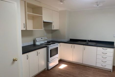 Photo of property in 2a Snead Place, Hamilton East, Hamilton, 3216