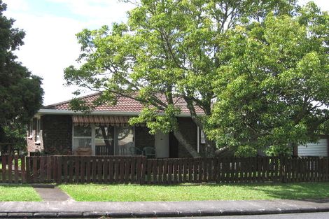 Photo of property in 1/27 Spence Road, Henderson, Auckland, 0612