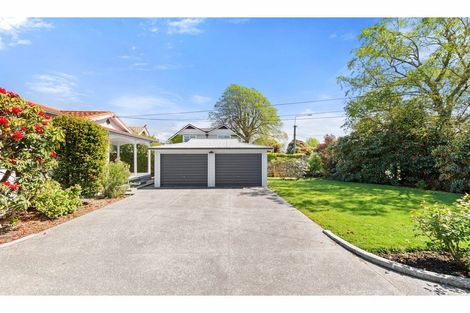 Photo of property in 90 Opawa Road, Opawa, Christchurch, 8023
