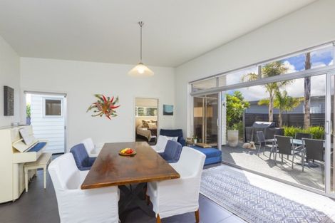 Photo of property in 50 Paraoa Crescent, Omaha, Warkworth, 0986