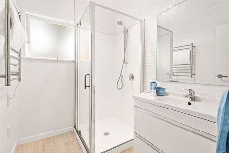 Photo of property in 57 Universal Drive, Henderson, Auckland, 0610