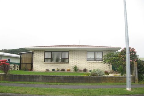 Photo of property in 10a Te Whena Place, Waitara, 4320