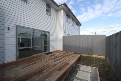 Photo of property in 2/11 Millar Street, Sydenham, Christchurch, 8023