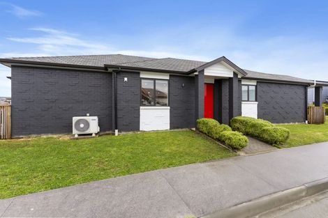 Photo of property in 5 Weri Road, Karaka, Papakura, 2113