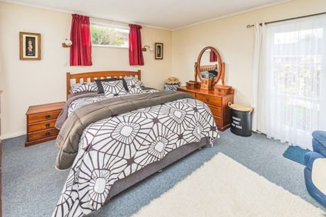 Photo of property in 64 Great North Road, Saint Johns Hill, Whanganui, 4500