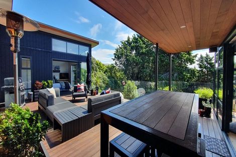 Photo of property in 1 Quarry Hill Terrace, Kennedys Bush, Christchurch, 8025