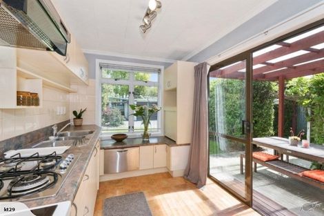 Photo of property in 161 Selwyn Street, Somerfield, Christchurch, 8024