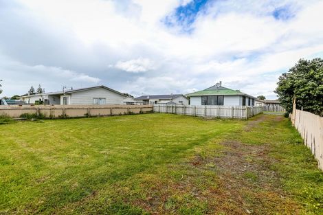 Photo of property in 72 Hume Street, Waitara, 4320