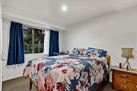 Photo of property in 9 Swanson Oaks, Swanson, Auckland, 0612