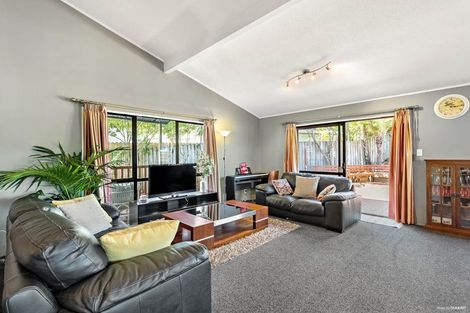 Photo of property in 3/20a Lavery Place, Sunnynook, Auckland, 0632