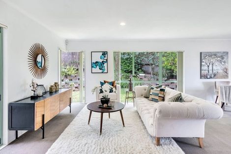 Photo of property in 38 Harbour Lights Close, West Harbour, Auckland, 0618