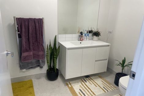 Photo of property in 65 Manarini Road, Westgate, Auckland, 0614