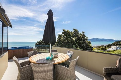 Photo of property in 3 The Palms, Raumati Beach, Paraparaumu, 5032