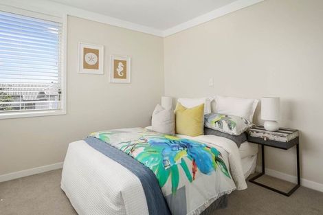 Photo of property in 2/57 Kitchener Road, Milford, Auckland, 0620