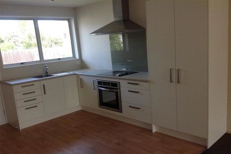 Photo of property in 2/132 Mcfaddens Road, St Albans, Christchurch, 8052