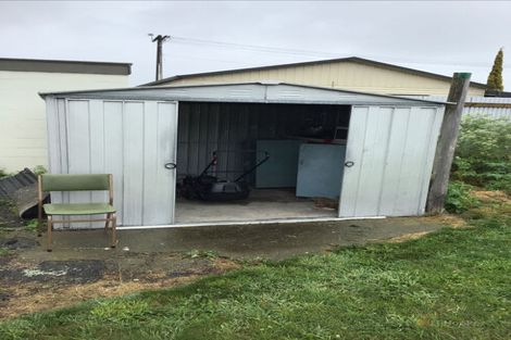 Photo of property in 16 Shearman Street, Waimate, 7924