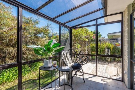 Photo of property in 1/29 Rosebank Grove, Waikanae, 5036