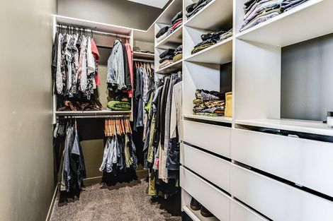 Photo of property in 2 Garland Lane, Leamington, Cambridge, 3432