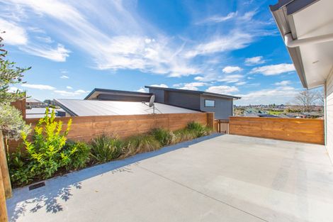 Photo of property in 41 Shrule Place, Huntington, Hamilton, 3210