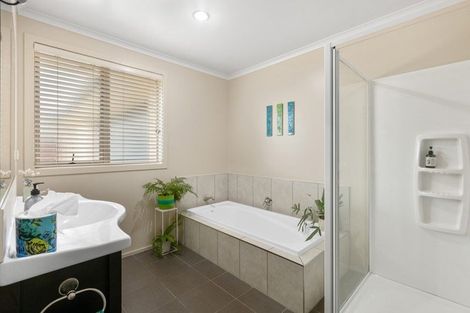 Photo of property in 76 Stirling Drive, Morrinsville, 3300