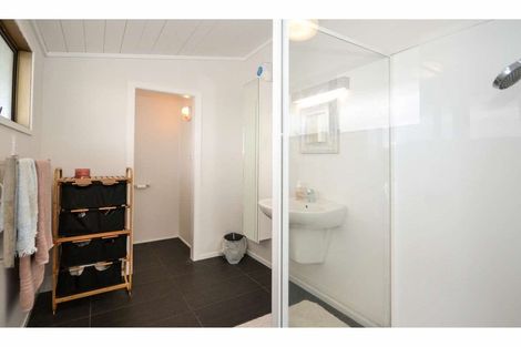 Photo of property in 84 Doves Bay Road, Kerikeri, 0294