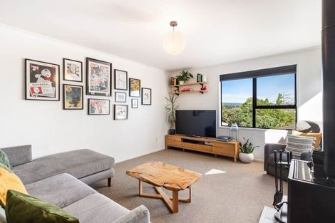 Photo of property in 87 Solar Road, Glen Eden, Auckland, 0602