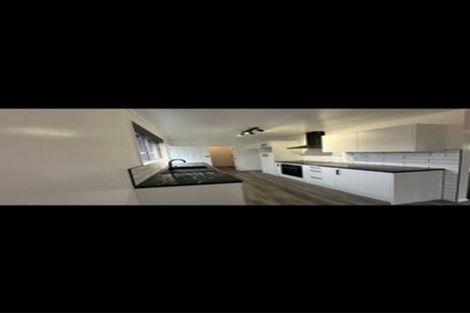 Photo of property in 17 Carlton Terrace, Westown, New Plymouth, 4310