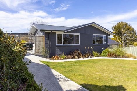 Photo of property in 10 Armstrong Grove, Hilltop, Taupo, 3330
