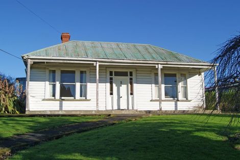 Photo of property in 17 Beach Street, Waikouaiti, 9510
