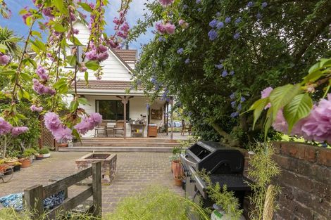 Photo of property in 19 Mckenzie Place, Waikuku Beach, 7402