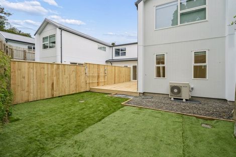 Photo of property in 1/5 Tawa Terrace, Tawa, Wellington, 5028
