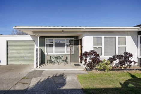 Photo of property in 3/204 Lyndon Road West, Hastings, 4122