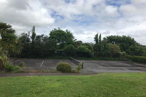 Photo of property in 79 Tawa Road, Kumeu, 0891