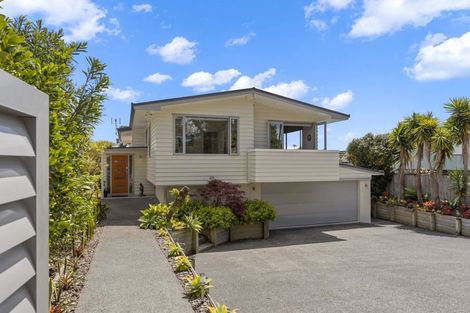 Photo of property in 105 Kowhai Road, Mairangi Bay, Auckland, 0630