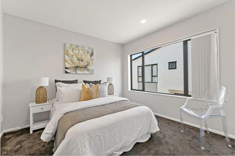 Photo of property in 24d Poinsettia Place, Henderson, Auckland, 0610