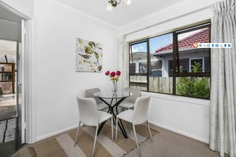 Photo of property in 18 Carbine Road, Mount Wellington, Auckland, 1060