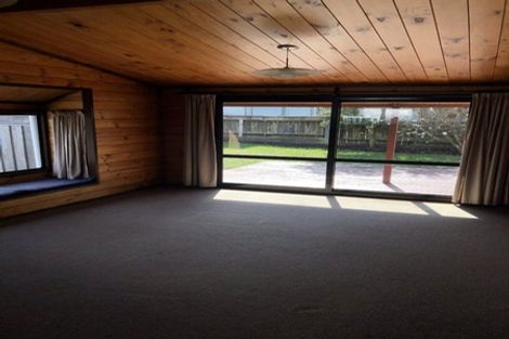 Photo of property in 24 Silvan Place, Bell Block, New Plymouth, 4312