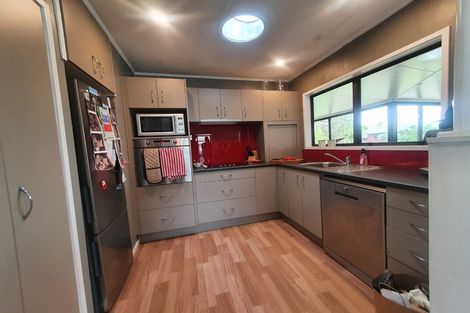 Photo of property in 1 Oakmont Place, Wattle Downs, Auckland, 2103