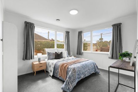 Photo of property in 11 Palmside Street, Somerfield, Christchurch, 8024