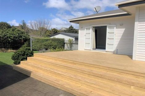 Photo of property in 16 Wallace Street, Regent, Whangarei, 0112