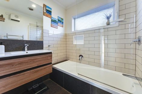 Photo of property in 102 Thorp Street, Motueka, 7120