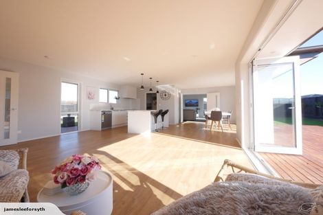 Photo of property in 7 Springbrook Close, Rangiora, 7400