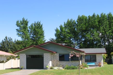 Photo of property in 10 Ruth Street, Riverdale, Gisborne, 4010