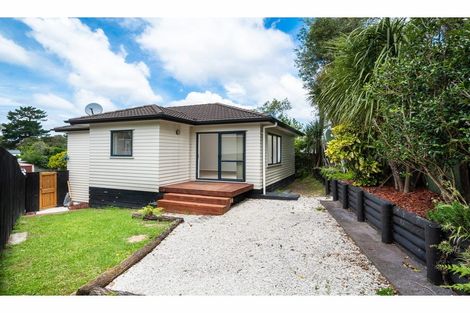 Photo of property in 100 Moire Road, West Harbour, Auckland, 0618