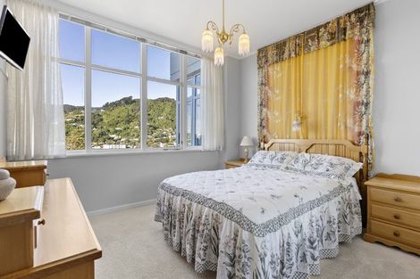 Photo of property in Rona House, 33 Rimu Street, Eastbourne, Lower Hutt, 5013